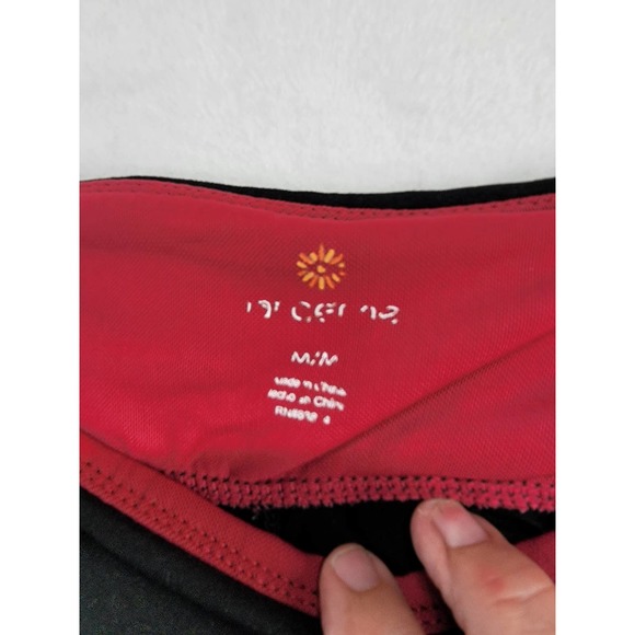 Black and Raspberry Tangerine Capri Athletic wear Sz M - Picture 6 of 8